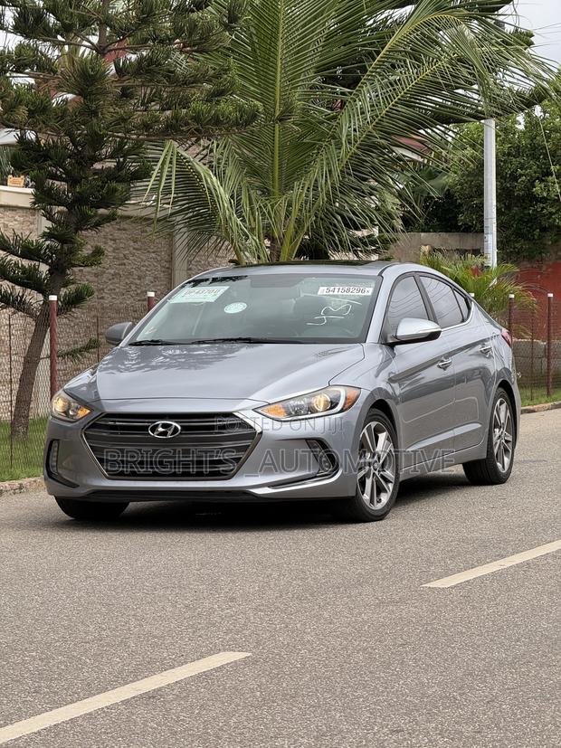 Hyundai Elantra Limited 2018 Silver