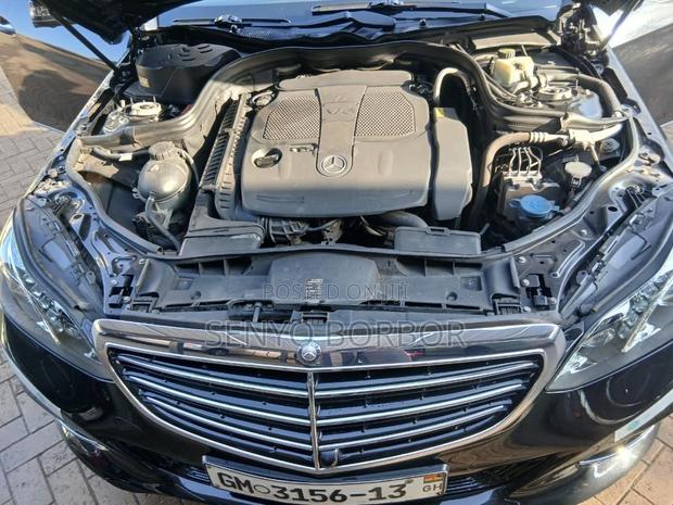 Mercedes-Benz E350 2012 Black