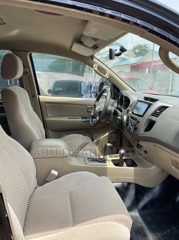 Toyota Fortuner 2.5 D AWD 2010 Black