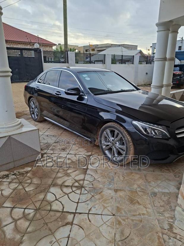 Mercedes-Benz C300 Base 4Matic Coupe AWD (2.0L 4cyl 7A) 2017 Black