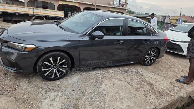 Honda Civic EX-L 2022 Gray