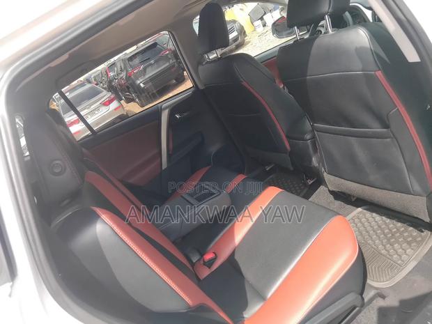 Toyota RAV4 2015 White