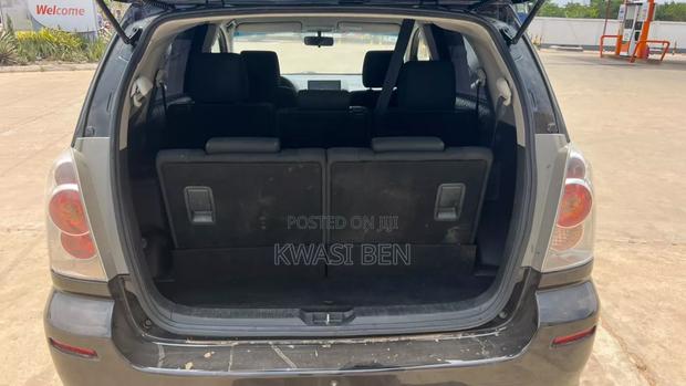 Toyota Verso 2009 Black