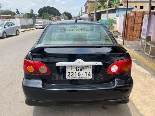 Toyota Corolla 2005 Black