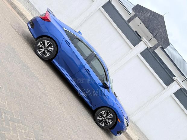 Honda Civic EX Sedan 2018 Blue