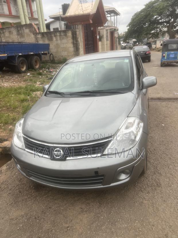 Nissan Versa 1.8 S 2007