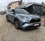 Toyota Highlander XLE 2022 Gray for sale