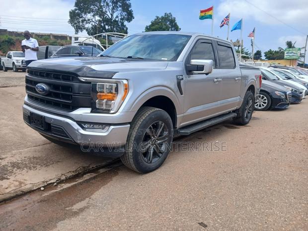 Ford F-150 2022 Gray