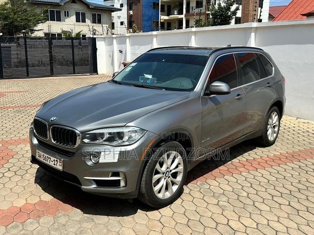 BMW X5 sDrive35i 4x2 (3.0L 6cyl 8A) 2016 Gray