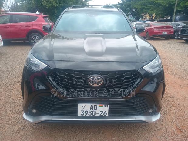 Toyota Highlander 2022 Black