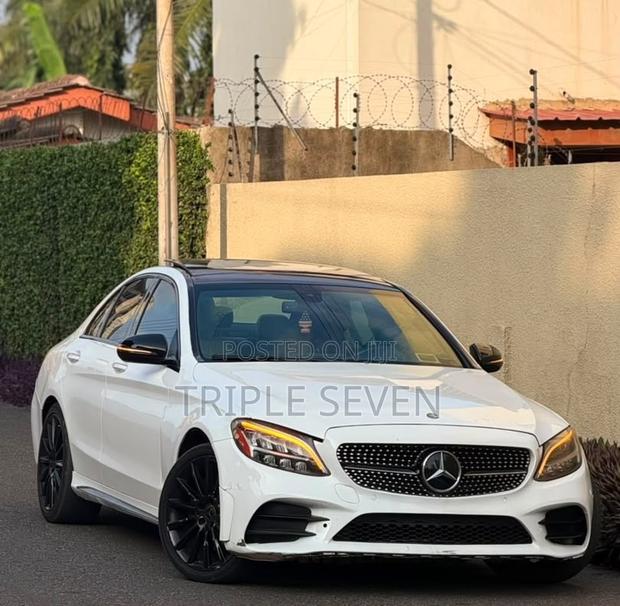 Mercedes-Benz C300 2019 White
