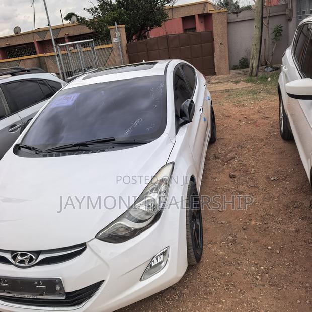 Hyundai Elantra 2013 White