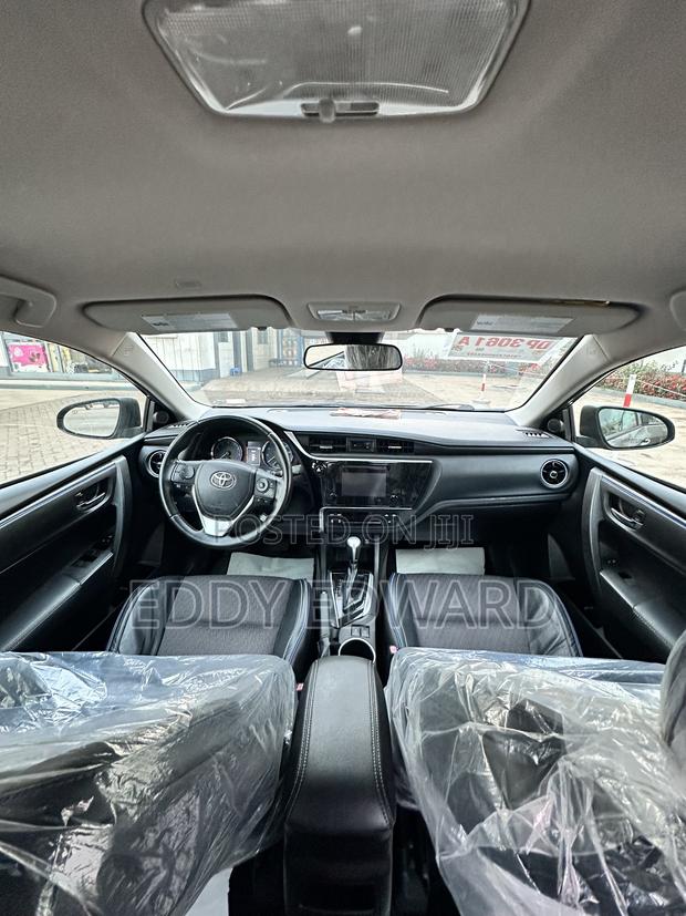 Toyota Corolla 2019 Gray