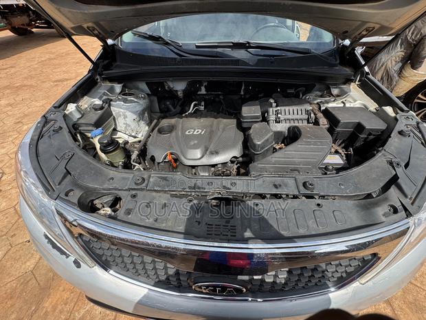 Kia Sorento 2013 Silver