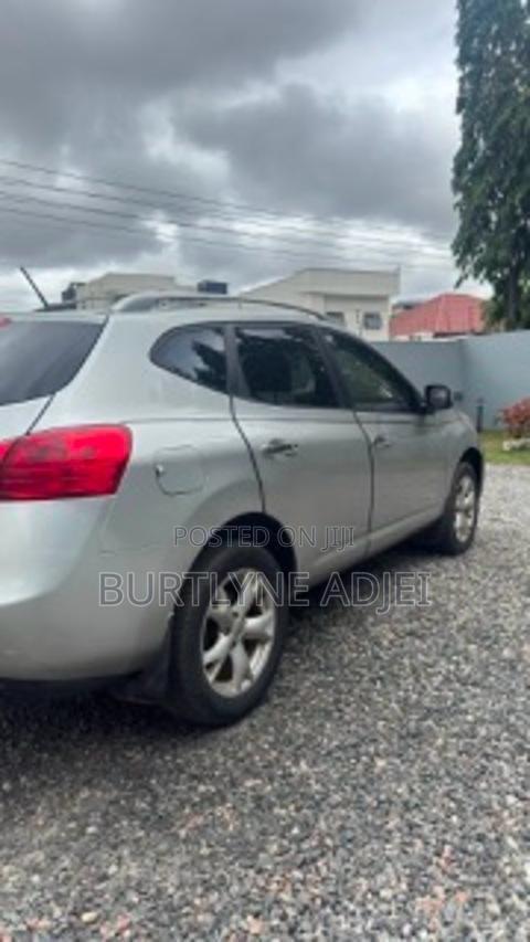 Nissan Rogue SV 2011 Silver