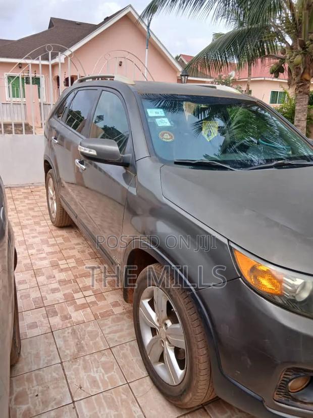 Kia Sorento 2012 Brown