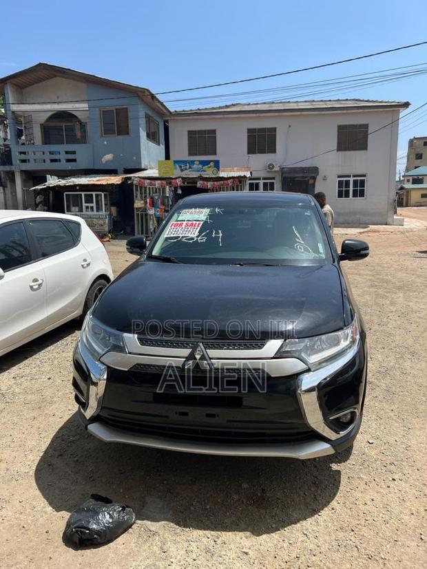 Mitsubishi Outlander 2.4 PHEV AWD 2016 Black