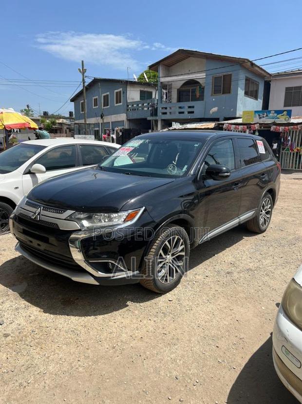 Mitsubishi Outlander 2.4 PHEV AWD 2016 Black