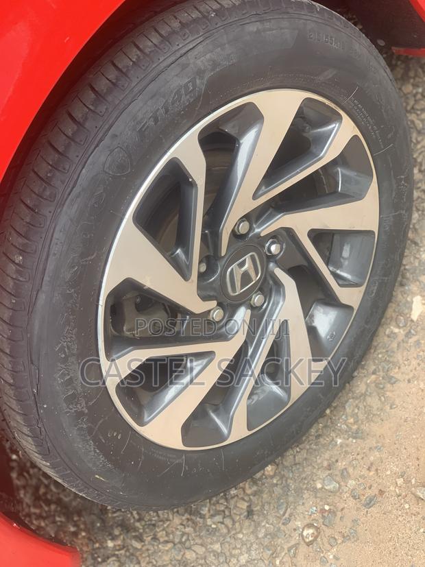 Honda Civic 2017 Red