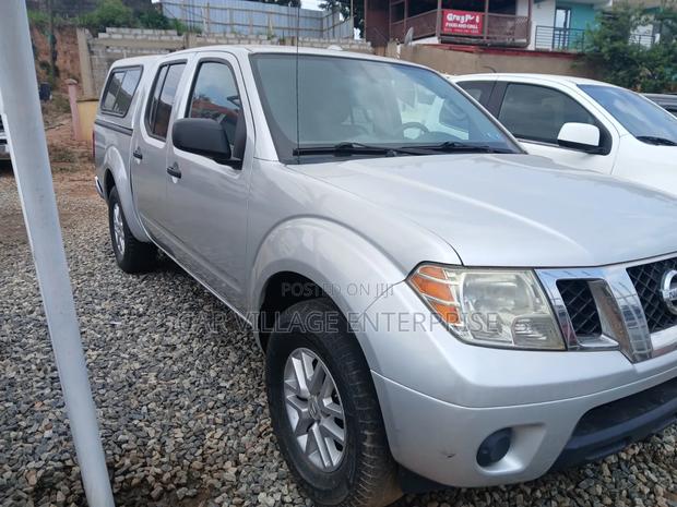 Nissan Frontier 2015 Silver