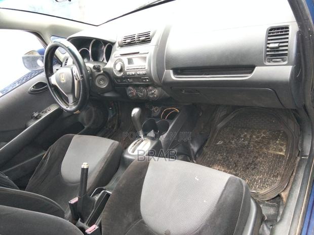 Honda Fit Automatic 2010 Blue