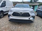 Toyota Highlander 2023 Silver for sale