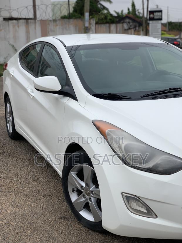 Hyundai Elantra 2013 White