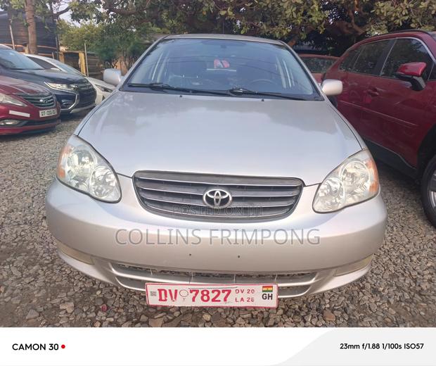 Toyota Corolla 2004 Silver