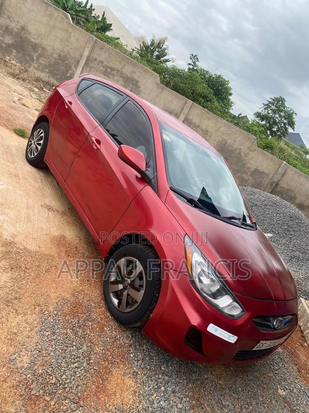 Hyundai Accent 2013 Red