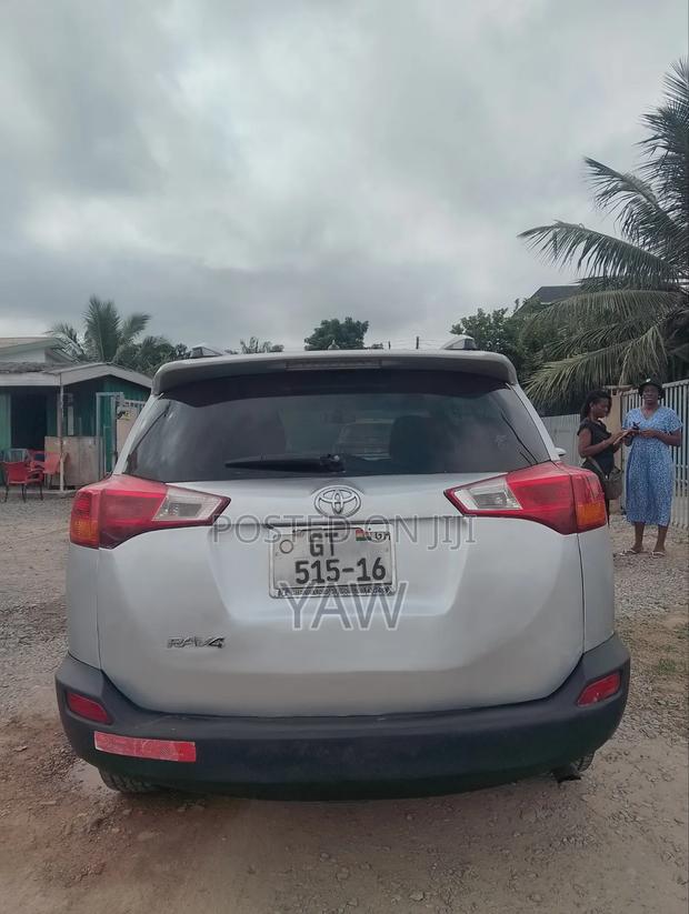 Toyota RAV4 2014 Silver