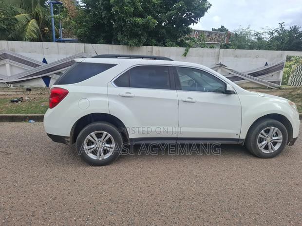 Chevrolet Equinox 2010 White
