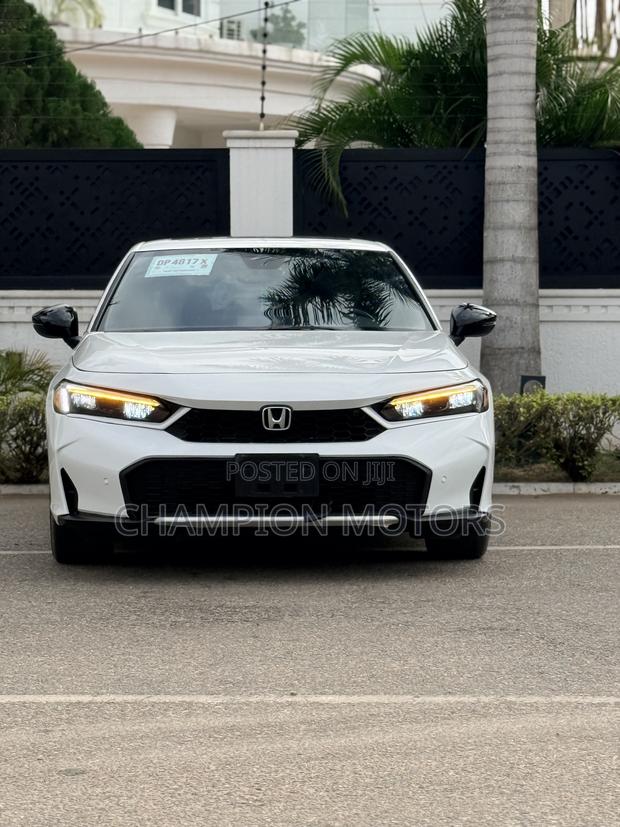 Honda Civic 2025 White