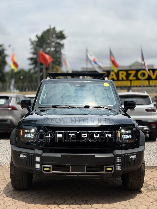 Jetour T2 2.0 Petrol AWD 2024 Black