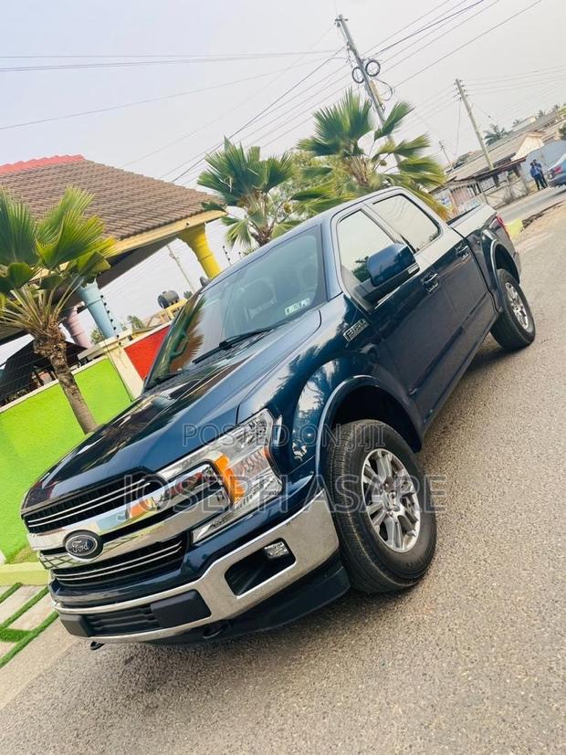Ford F-150 2019 Blue
