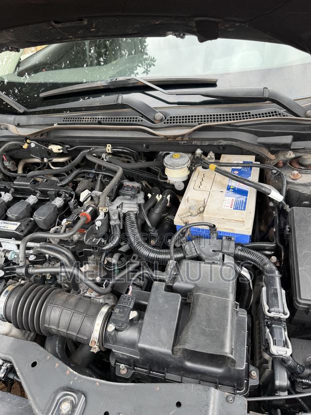 Honda Civic Touring 4dr Sedan (1.5L 4cyl) 2016 Black