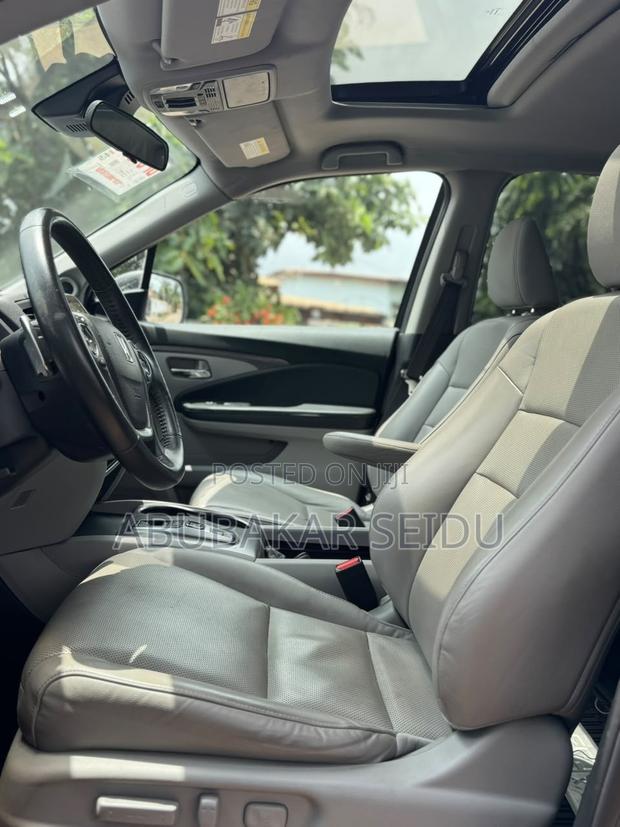 Honda Ridgeline RTL AWD Crew Cab 125.2 in. WB 2020 Blue