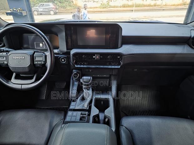Toyota Land Cruiser Prado 2.4 Petrol 2025 Black