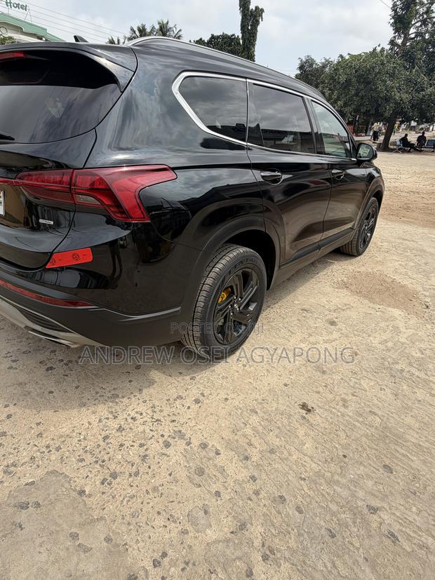 Hyundai Santa Fe 2021 Black