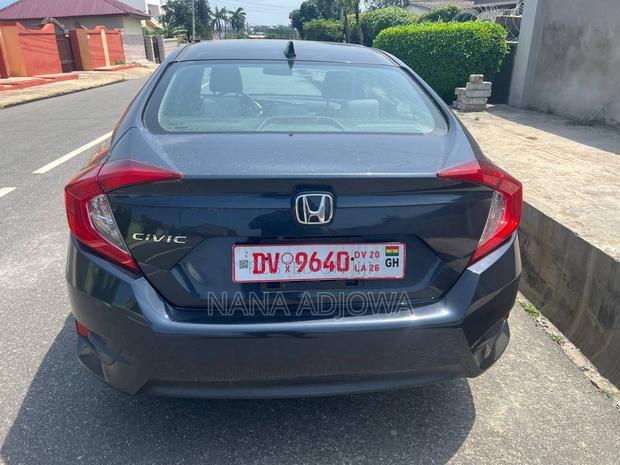 Honda Civic EX 4dr Sedan (2.0L 4cyl) 2017 Blue