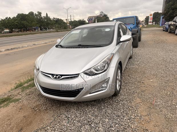Hyundai Elantra SE 4dr Sedan (1.8L 4cyl 6A) 2014 Silver