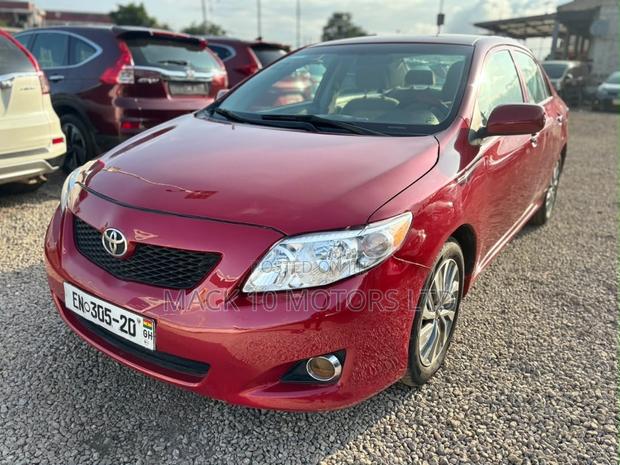 Toyota Corolla LE 4dr Sedan (1.8L 4cyl 4A) 2010 Red