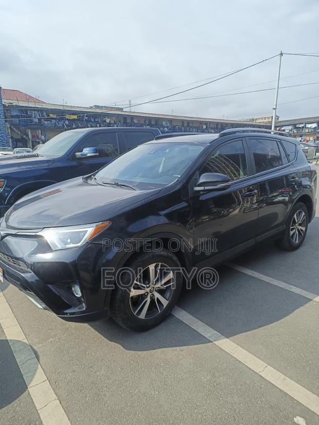 Toyota RAV4 2017 Black