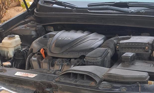 Hyundai Sonata Limited 2.0T Sedan (2.0L 4cyl 6A) 2013 Black