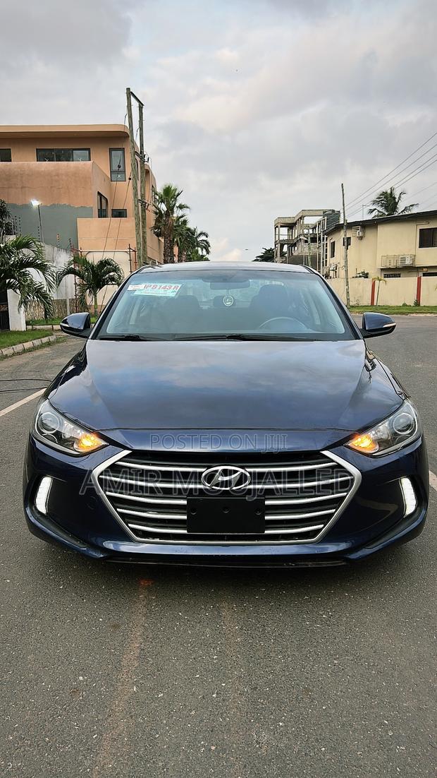 Hyundai Elantra Sport Sedan FWD (1.6L 4cyl 6M) 2017 Blue