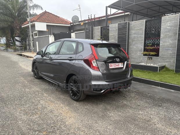 Honda Fit Sport 2018 Gray