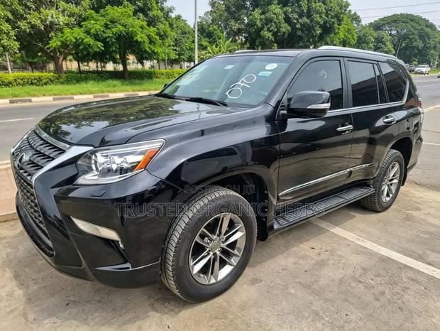 Lexus GX 2016 Black
