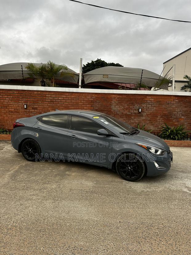 Hyundai Elantra 2015 Gray