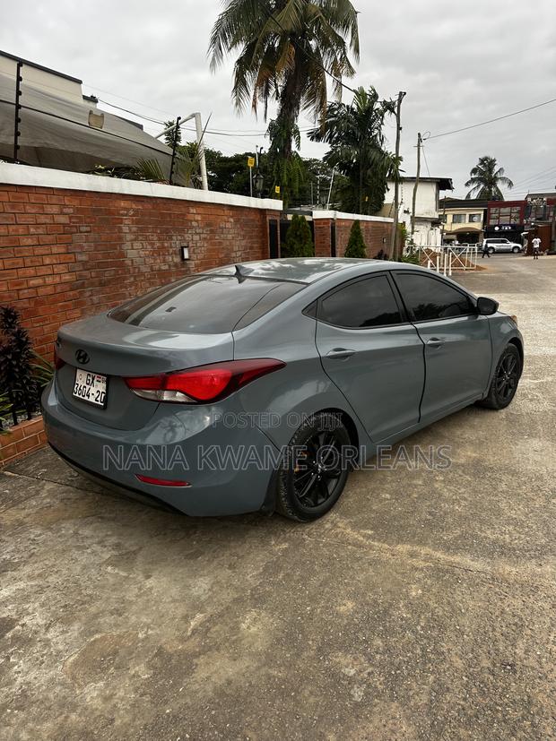 Hyundai Elantra 2015 Gray