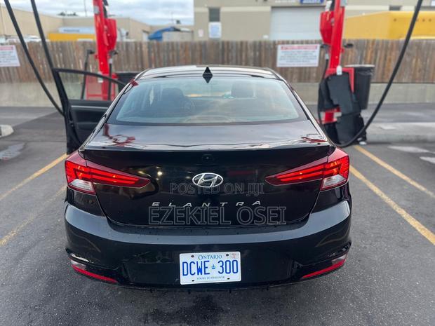 Hyundai Elantra SE 2019 Black