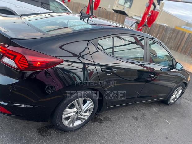 Hyundai Elantra SE 2019 Black
